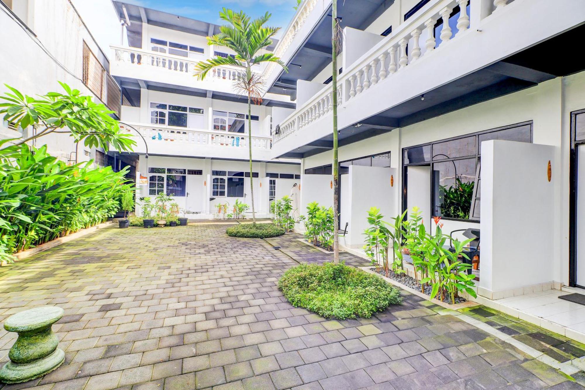 Collection O Legian Near Legian Beach Exterior foto