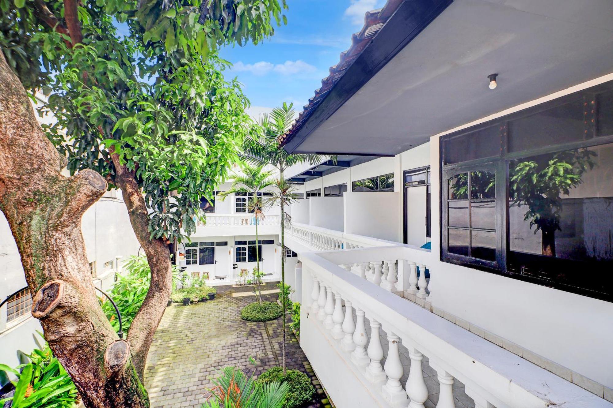 Collection O Legian Near Legian Beach Exterior foto